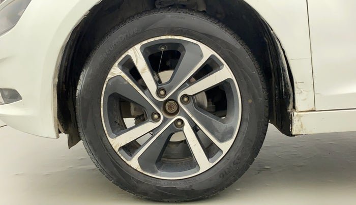 2022 Tata ALTROZ XZ PETROL, Petrol, Manual, 76,805 km, Left Front Wheel