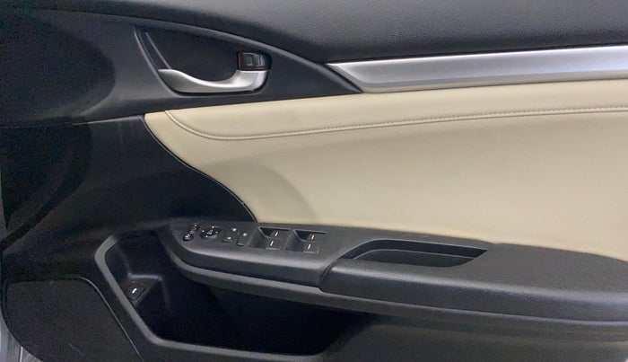 2019 Honda Civic 1.8L I-VTEC VX CVT, Petrol, Automatic, 66,066 km, Driver Side Door Panels Control