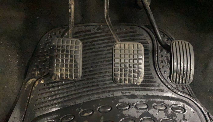 2016 Tata Tiago XT PETROL, Petrol, Manual, 69,660 km, Pedals