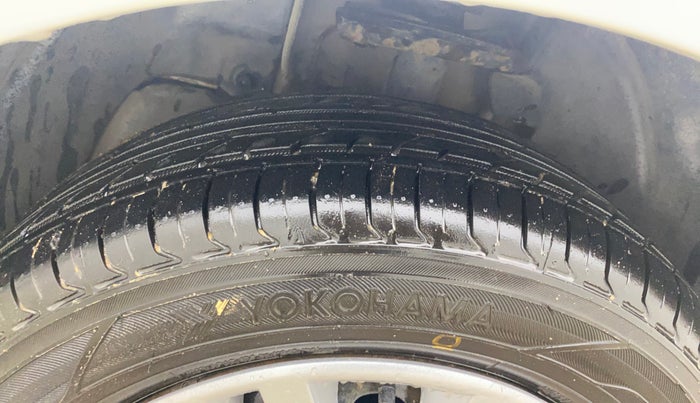 2016 Tata Tiago XT PETROL, Petrol, Manual, 69,660 km, Left Front Tyre Tread