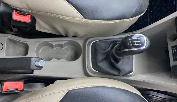 2016 Tata Tiago XT PETROL, Petrol, Manual, 69,660 km, Gear Lever