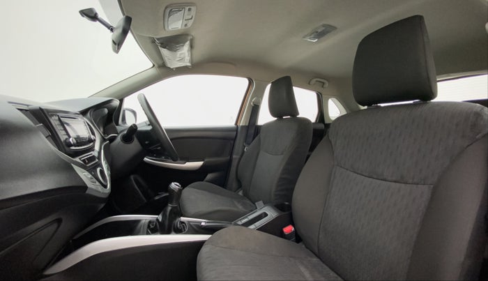 2016 Maruti Baleno DELTA 1.2 K12, Petrol, Manual, 48,256 km, Right Side Front Door Cabin