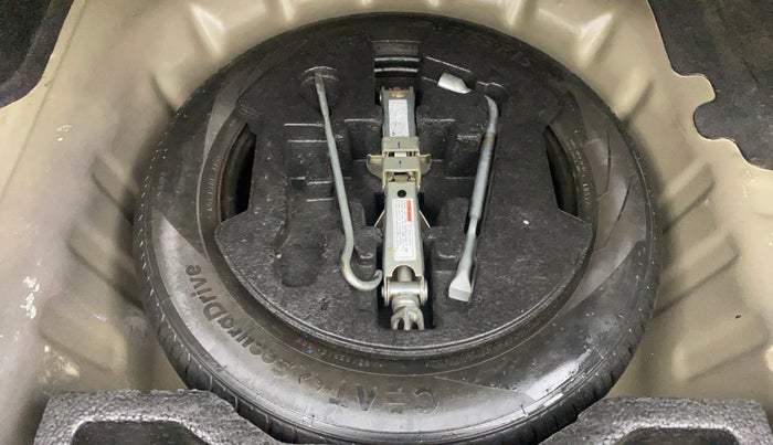 2015 Maruti Ciaz ZXI, Petrol, Manual, 93,649 km, Spare Tyre