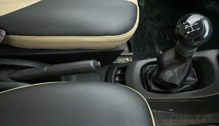 2014 Maruti Wagon R 1.0 LXI, Petrol, Manual, 23,786 km, Gear Lever