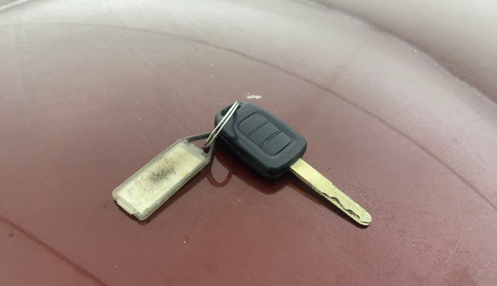 2016 Honda Jazz 1.2L I-VTEC V AT, Petrol, Automatic, 72,685 km, Key Close Up