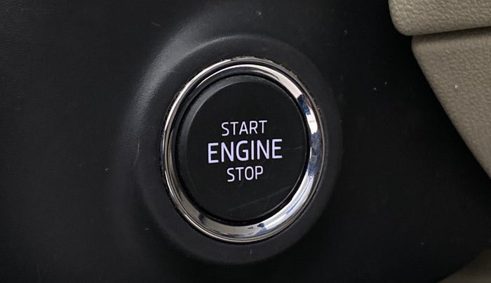 2022 Skoda SLAVIA STYLE 1.0L TSI AT, Petrol, Automatic, 48,122 km, Keyless Start/ Stop Button