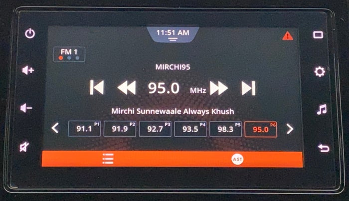 2022 Maruti Swift ZXI PLUS AMT DUAL TONE, Petrol, Automatic, 2,859 km, Infotainment System