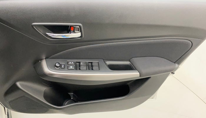 2022 Maruti Swift ZXI PLUS AMT DUAL TONE, Petrol, Automatic, 2,859 km, Driver Side Door Panels Control