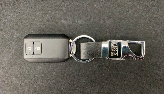 2022 Maruti Swift ZXI PLUS AMT DUAL TONE, Petrol, Automatic, 2,859 km, Key Close Up