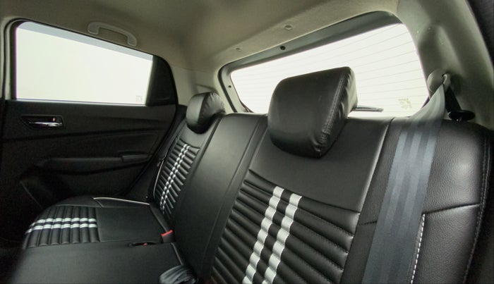 2022 Maruti Swift ZXI PLUS AMT DUAL TONE, Petrol, Automatic, 2,859 km, Right Side Rear Door Cabin