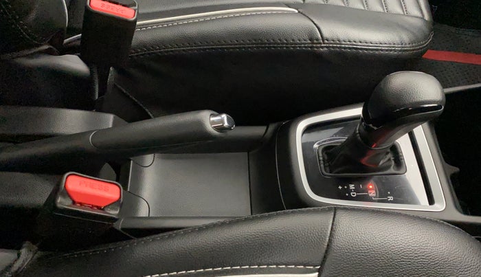 2022 Maruti Swift ZXI PLUS AMT DUAL TONE, Petrol, Automatic, 2,859 km, Gear Lever