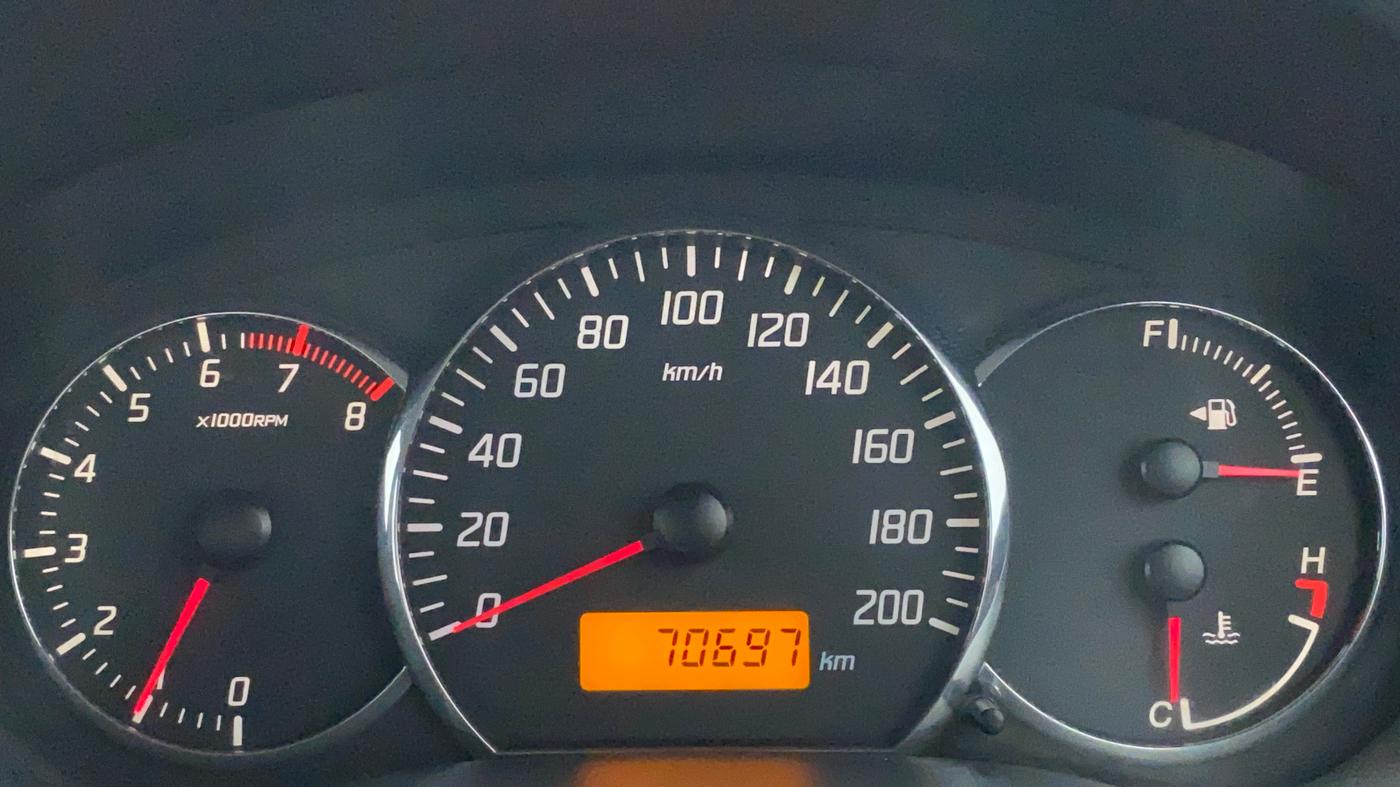 2010 Maruti Swift Dzire VXI, Petrol, Manual, 70,697 km, Odometer Image
