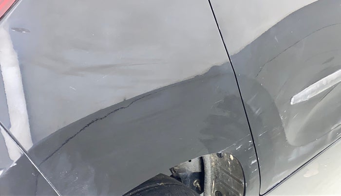2017 Mahindra Kuv100 K2 6 STR, Petrol, Manual, 51,135 km, Right quarter panel - Minor scratches