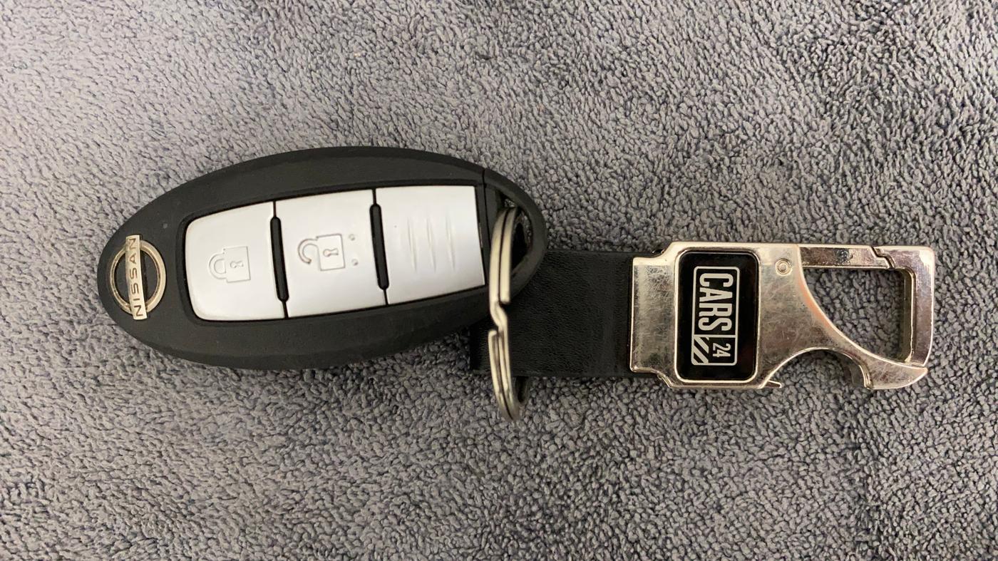 2022 Nissan MAGNITE XV TURBO CVT, Petrol, Automatic, 19,437 km, Key Close Up