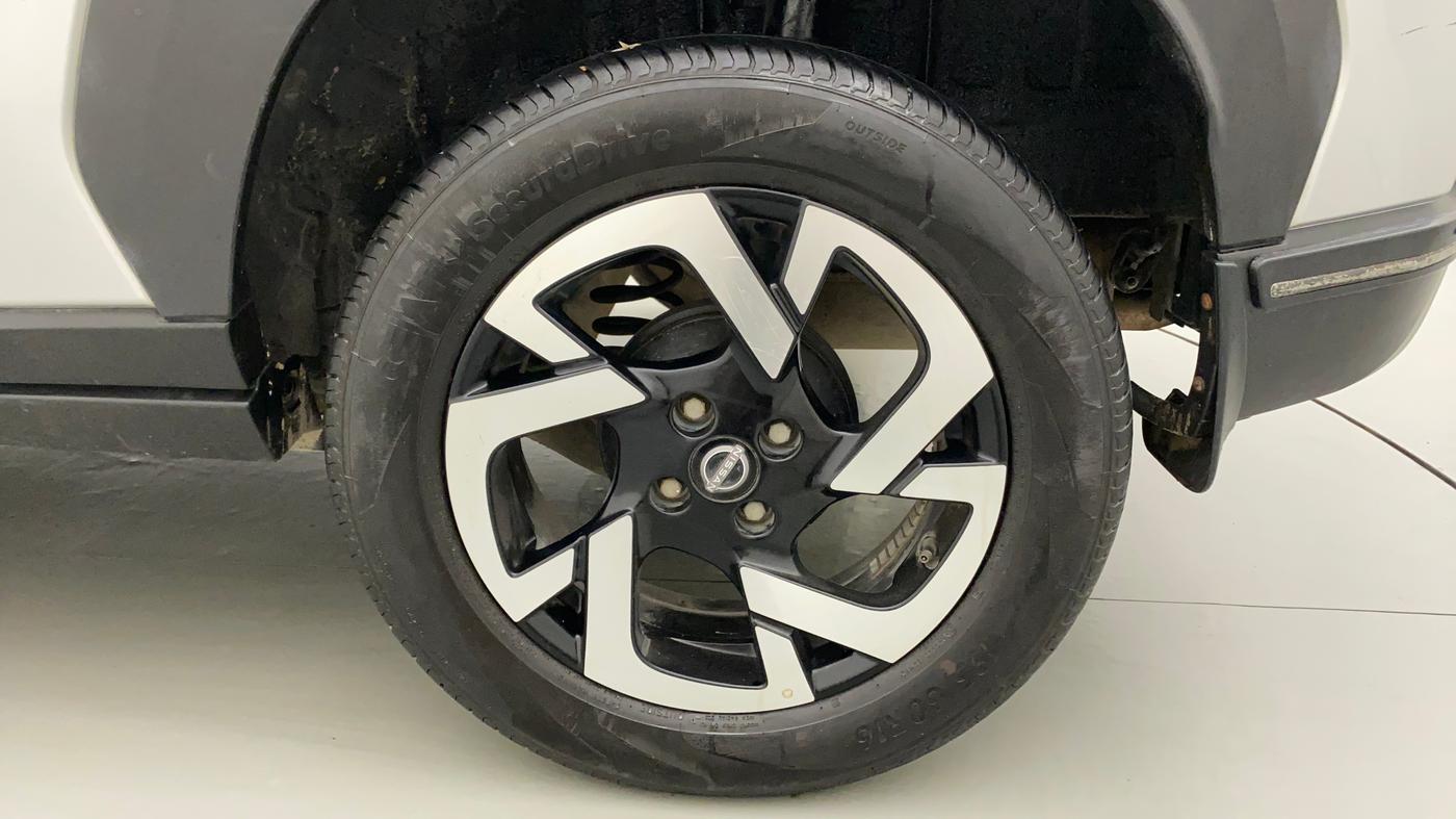 2022 Nissan MAGNITE XV TURBO CVT, Petrol, Automatic, 19,437 km, Left Rear Wheel