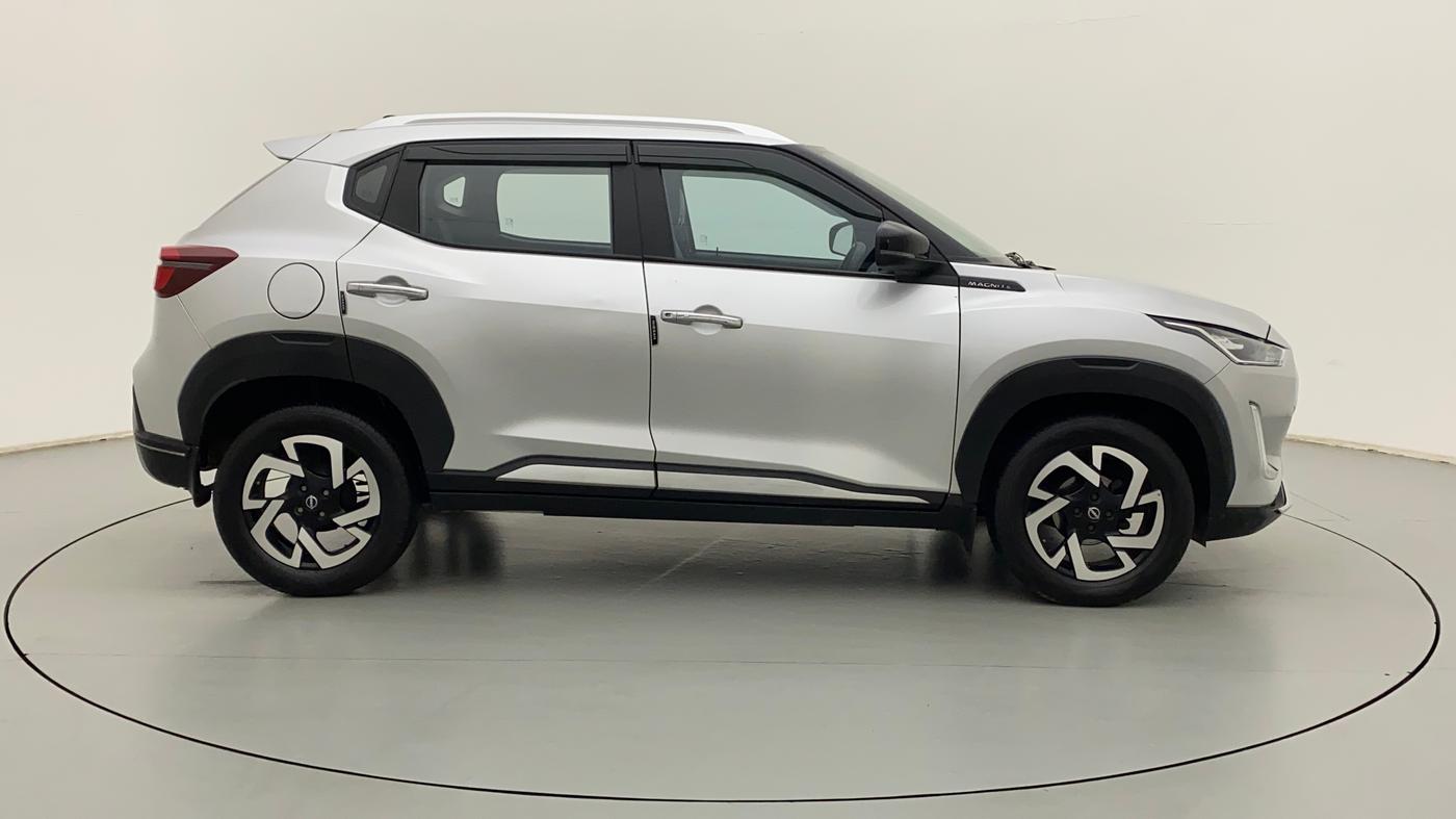 2022 Nissan MAGNITE XV TURBO CVT, Petrol, Automatic, 19,437 km, Right Side View