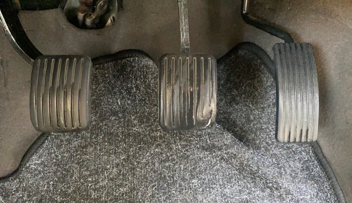 2013 Hyundai i10 SPORTZ 1.2, Petrol, Manual, 68,100 km, Pedals