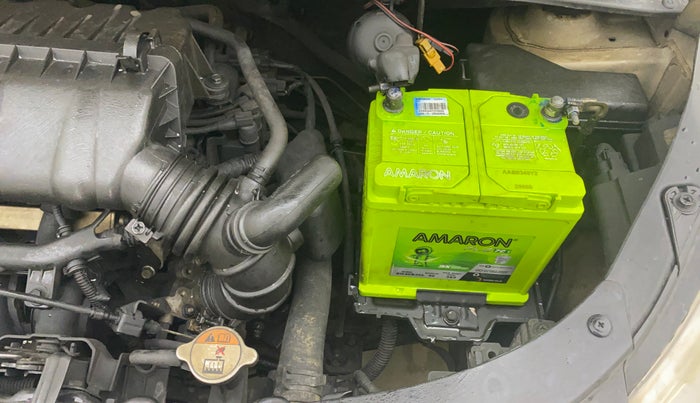 2013 Hyundai i10 SPORTZ 1.2, Petrol, Manual, 68,100 km, Engine View - Left