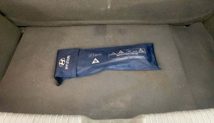 2013 Hyundai i10 SPORTZ 1.2, Petrol, Manual, 68,100 km, Boot Inside