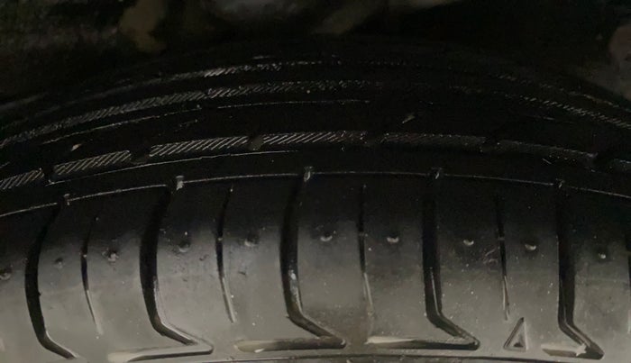 2013 Hyundai i10 SPORTZ 1.2, Petrol, Manual, 68,100 km, Left Rear Tyre Tread