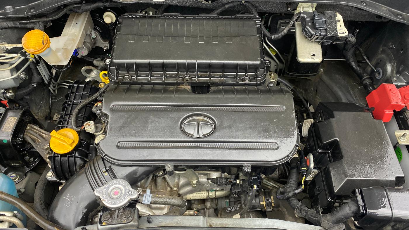 2022 Tata PUNCH ADVENTURE MT, Petrol, Manual, 9,929 km, Engine View
