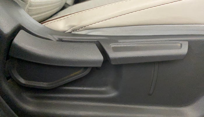 2021 Hyundai AURA S 1.2, Petrol, Manual, 40,897 km, Driver Side Adjustment Panel