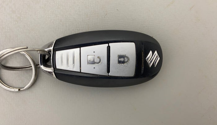 2017 Maruti Ertiga ZXI+, Petrol, Manual, 93,520 km, Key Close Up