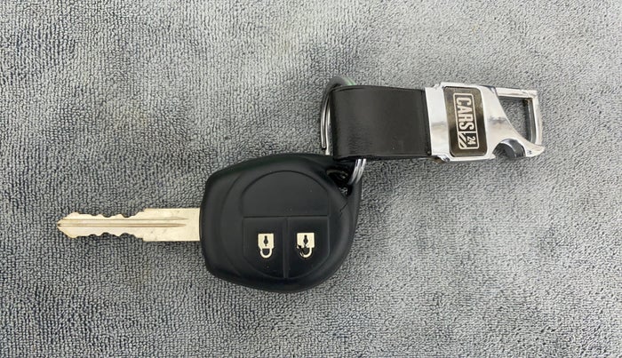 2019 Maruti Baleno DELTA PETROL 1.2, CNG, Manual, 63,461 km, Key Close Up