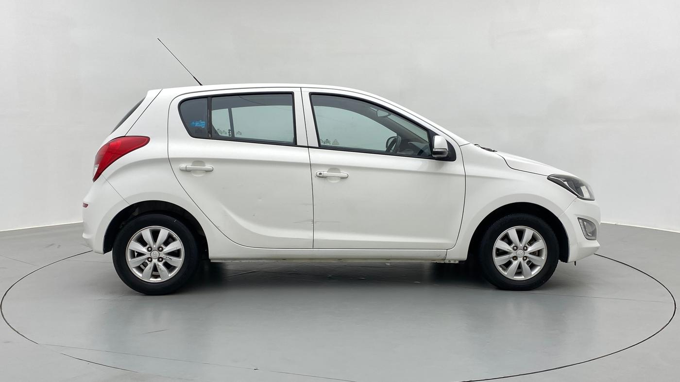 2013 Hyundai i20 SPORTZ 1.4 CRDI, Diesel, Manual, 88,788 km, Right Side View