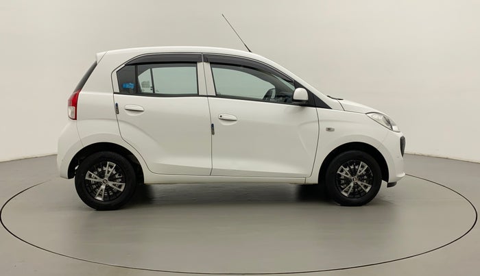 2022 Hyundai NEW SANTRO MAGNA, Petrol, Manual, 6,339 km, Right Side View