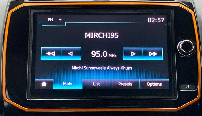 2019 Renault Kwid 1.0 CLIMBER OPT, Petrol, Manual, 19,002 km, Infotainment System