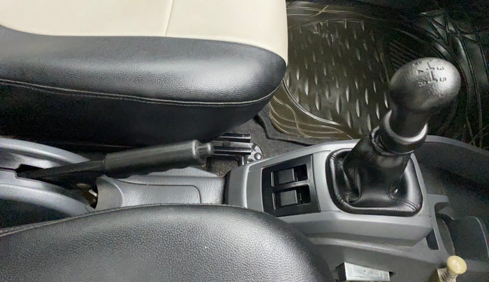 2015 Maruti Alto 800 LXI, Petrol, Manual, 24,509 km, Gear Lever