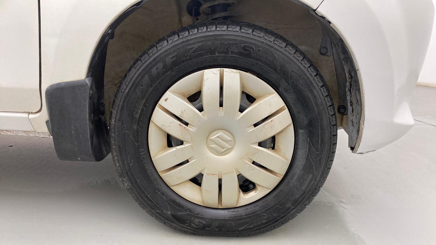 2013 Maruti Alto 800 LXI, Petrol, Manual, 27,649 km, Right Front Wheel