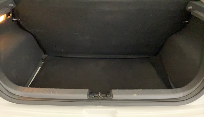 2023 Hyundai GRAND I10 NIOS SPORTZ 1.2 KAPPA VTVT, Petrol, Manual, 51,546 km, Boot Inside