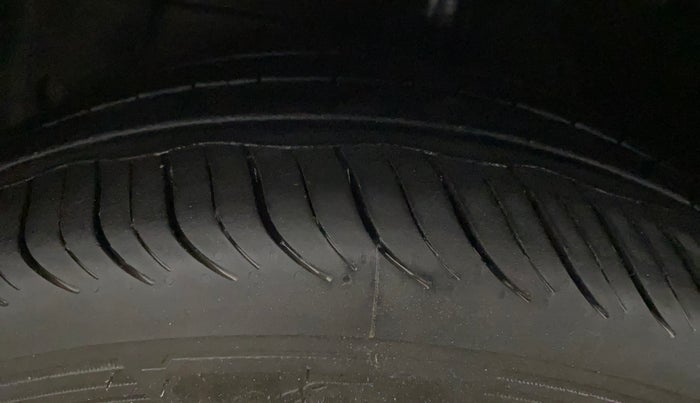 2023 Hyundai GRAND I10 NIOS SPORTZ 1.2 KAPPA VTVT, Petrol, Manual, 51,546 km, Left Front Tyre Tread