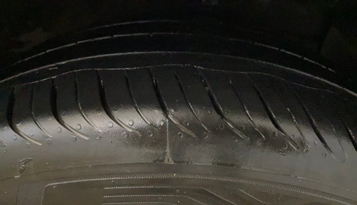 2023 Hyundai GRAND I10 NIOS SPORTZ 1.2 KAPPA VTVT, Petrol, Manual, 51,546 km, Right Front Tyre Tread