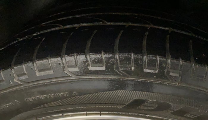 2018 Hyundai Creta SX PLUS AT 1.6 PETROL, Petrol, Automatic, 95,764 km, Left Rear Tyre Tread