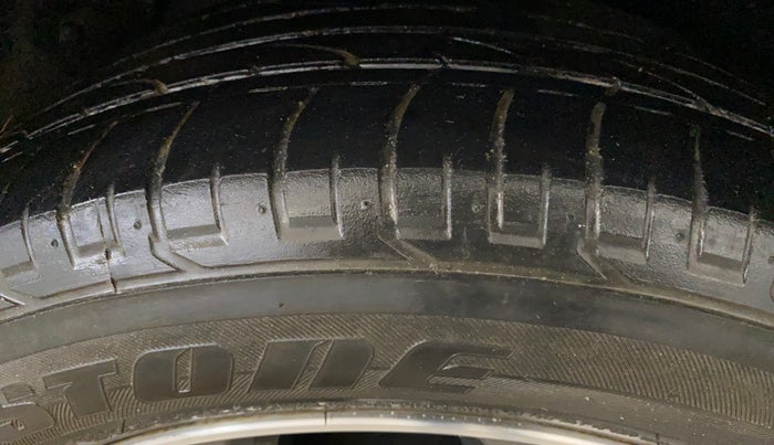 2018 Hyundai Creta SX PLUS AT 1.6 PETROL, Petrol, Automatic, 95,764 km, Right Rear Tyre Tread