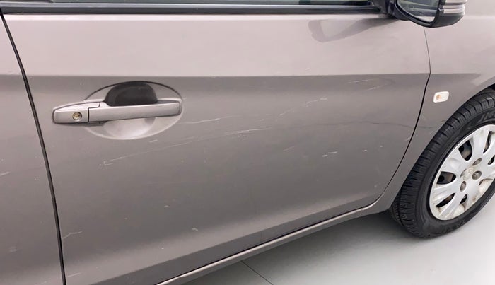 2015 Honda Brio S MT, Petrol, Manual, 37,409 km, Driver-side door - Slightly dented