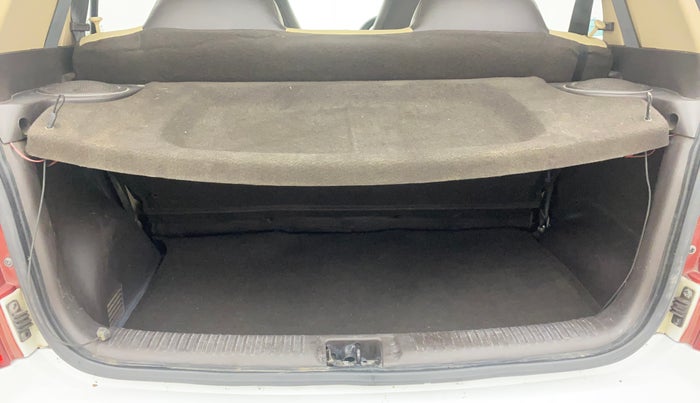 2014 Hyundai Santro Xing GL PLUS, Petrol, Manual, 82,109 km, Boot Inside