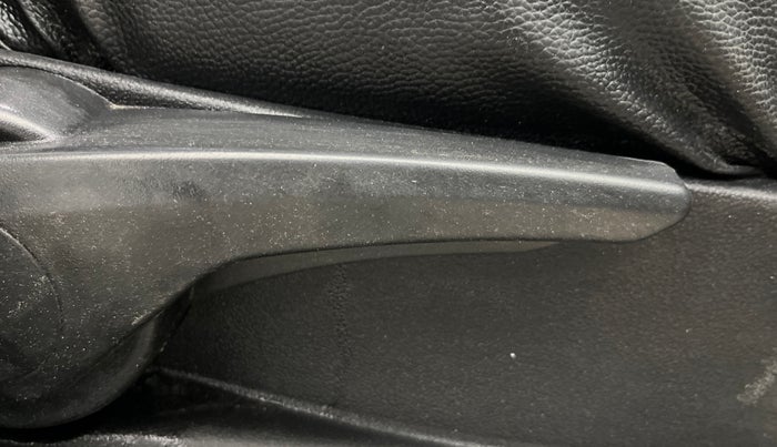 2019 Tata Tiago XZA PLUS PETROL, Petrol, Automatic, 63,758 km, Driver Side Adjustment Panel