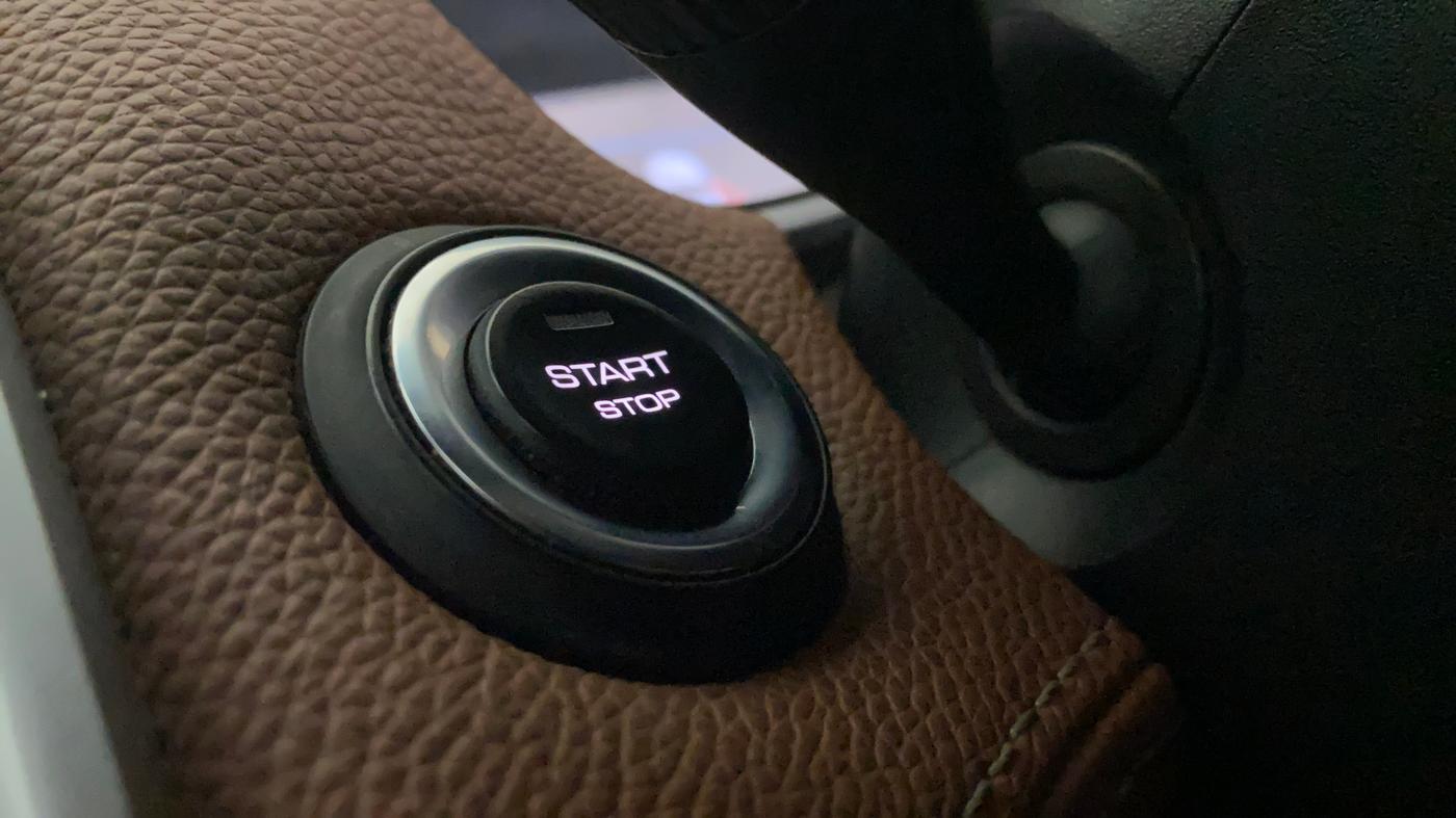 2022 MG HECTOR PLUS SHARP 2.0 DIESEL TURBO MT 6-STR, Diesel, Manual, 44,863 km, Keyless Start/ Stop Button
