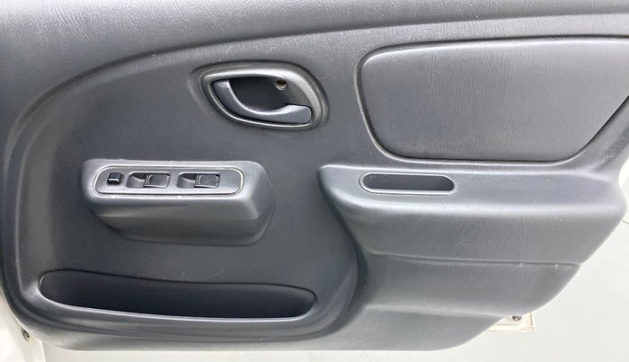 2011 Maruti Alto LXI, Petrol, Manual, 64,958 km, Driver Side Door Panels Control