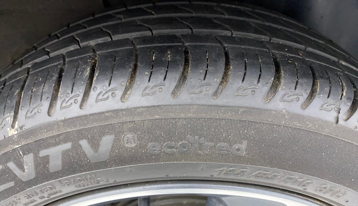 2020 Tata ALTROZ XZ 1.2, Petrol, Manual, 7,754 km, Left Rear Tyre Tread