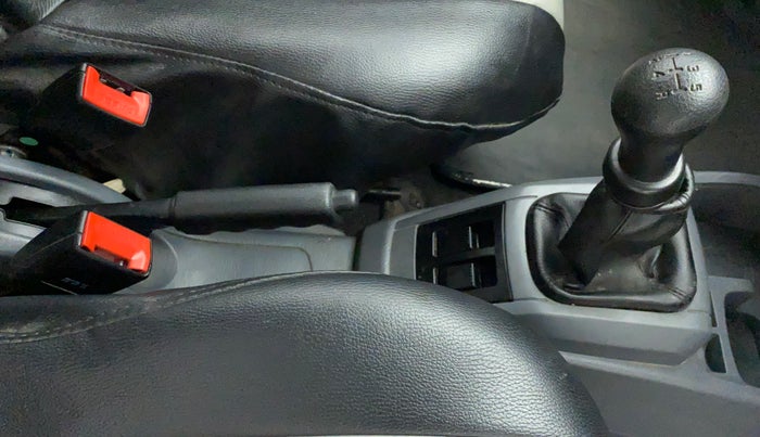 2016 Maruti Alto 800 LXI, Petrol, Manual, 30,422 km, Gear Lever
