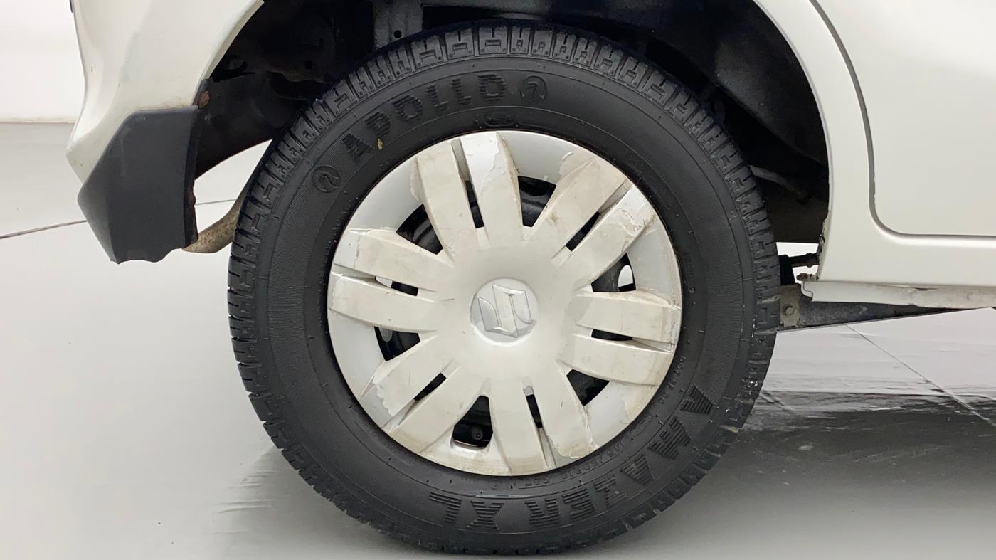 2016 Maruti Alto 800 LXI, Petrol, Manual, 30,422 km, Right Rear Wheel