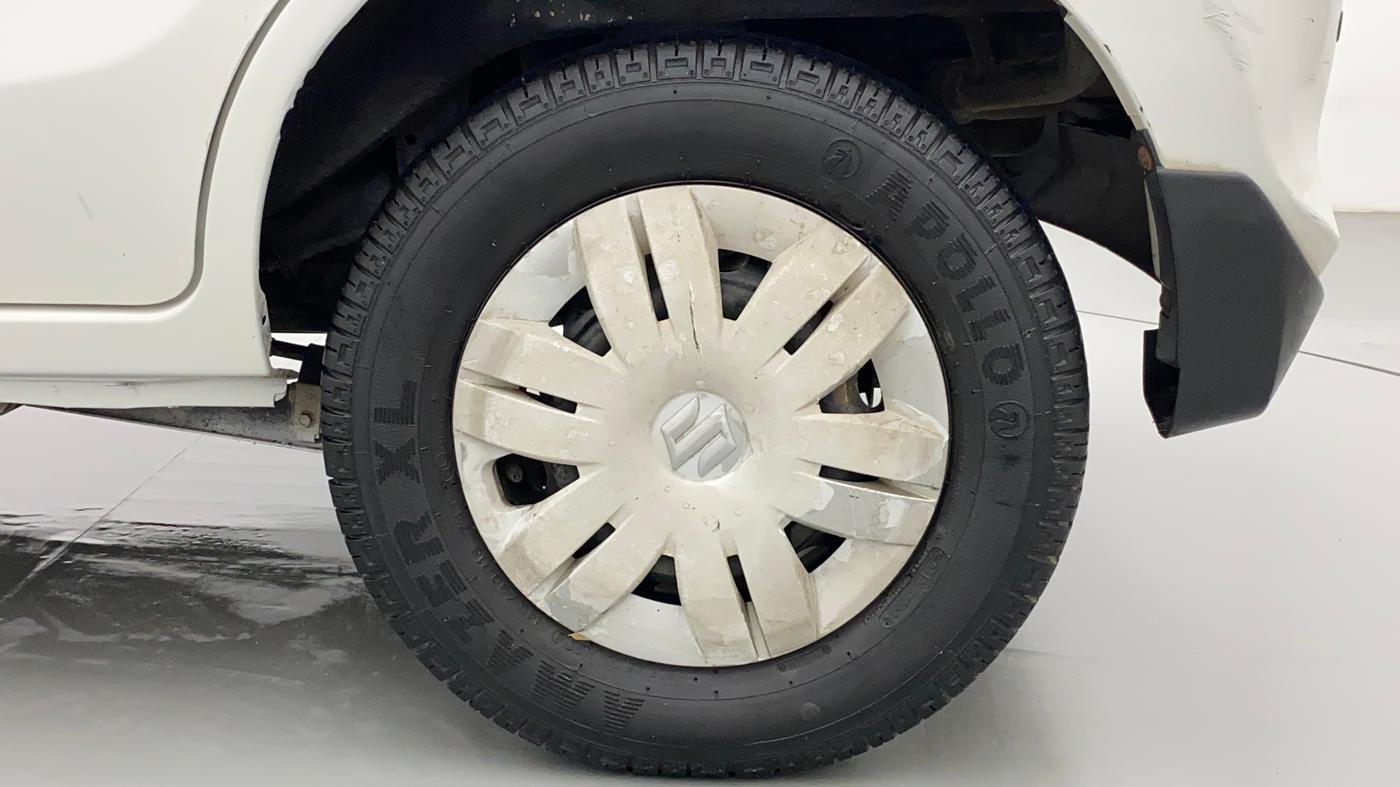 2016 Maruti Alto 800 LXI, Petrol, Manual, 30,422 km, Left Rear Wheel