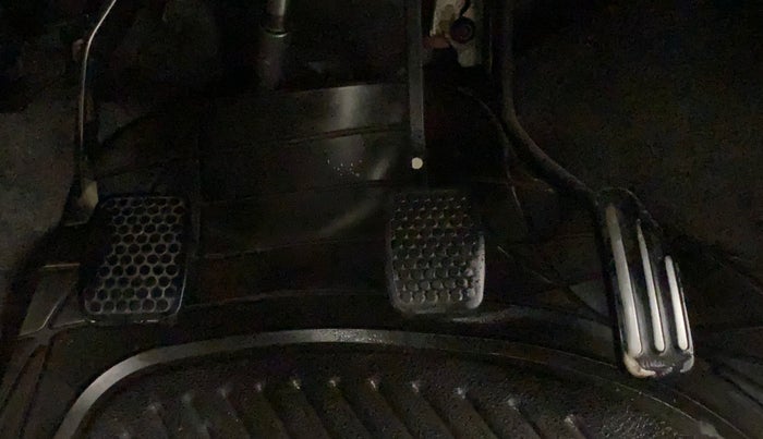 2011 Maruti Alto K10 VXI, Petrol, Manual, 83,452 km, Pedals