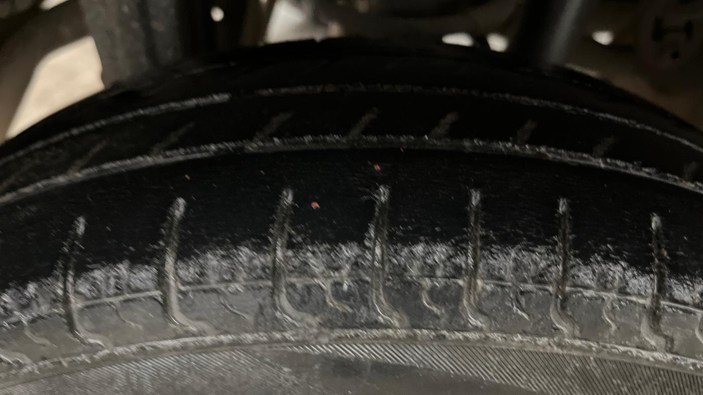 2016 Maruti Alto 800 LXI CNG, CNG, Manual, 48,656 km, Right Rear Tyre Tread