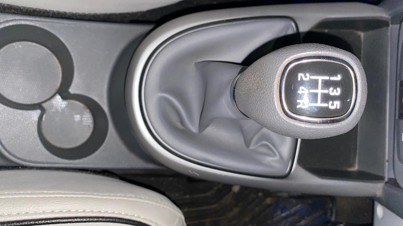 2025 Hyundai GRAND I10 NIOS SPORTZ 1.2 KAPPA VTVT, Petrol, Manual, 9,518 km, Gear Lever